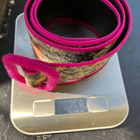 Vintage 80s/90s Floral Tapestry Belt with Pink Trim and Covered Buckle - Picture 8 of 8
